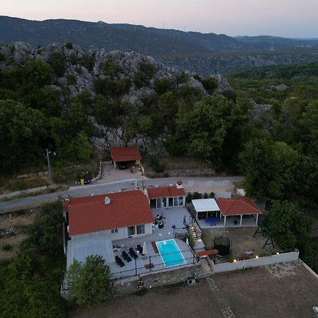 Villa Zrinka **** Svinisce Zewnętrze zdjęcie