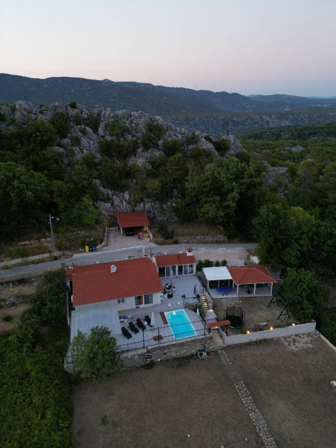 Villa Zrinka **** Svinisce Zewnętrze zdjęcie