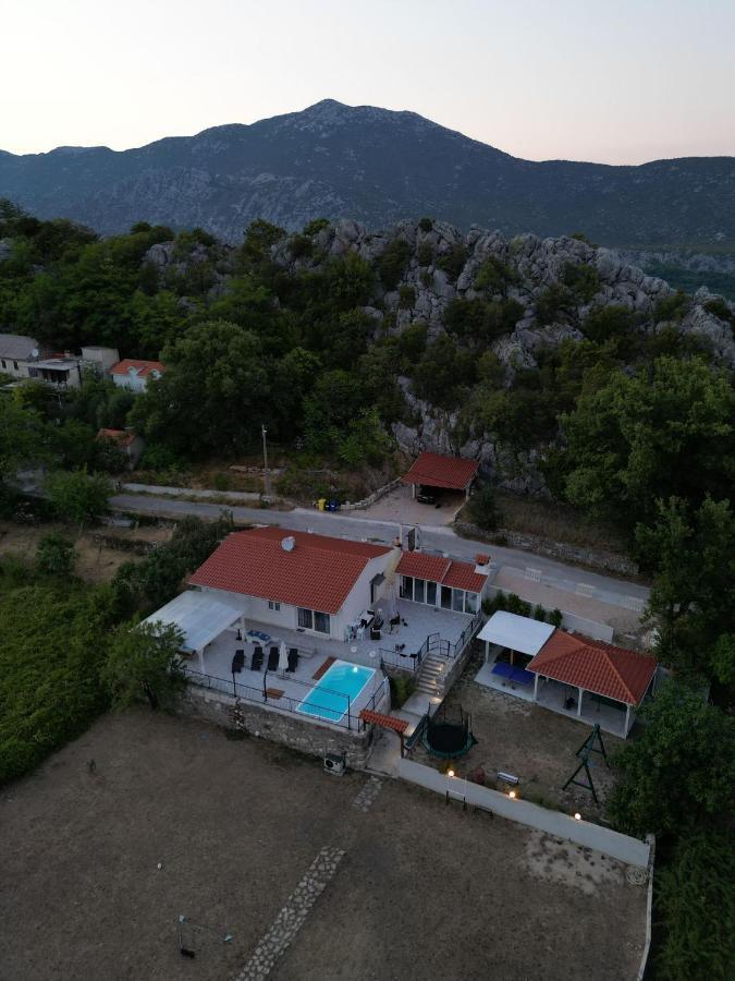 Villa Zrinka **** Svinisce Zewnętrze zdjęcie