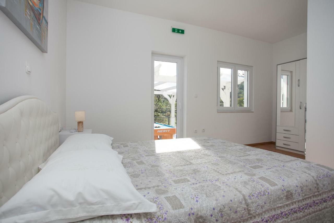 Villa Zrinka **** Svinisce Zewnętrze zdjęcie